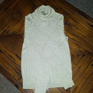 Gold turtleneck metallic